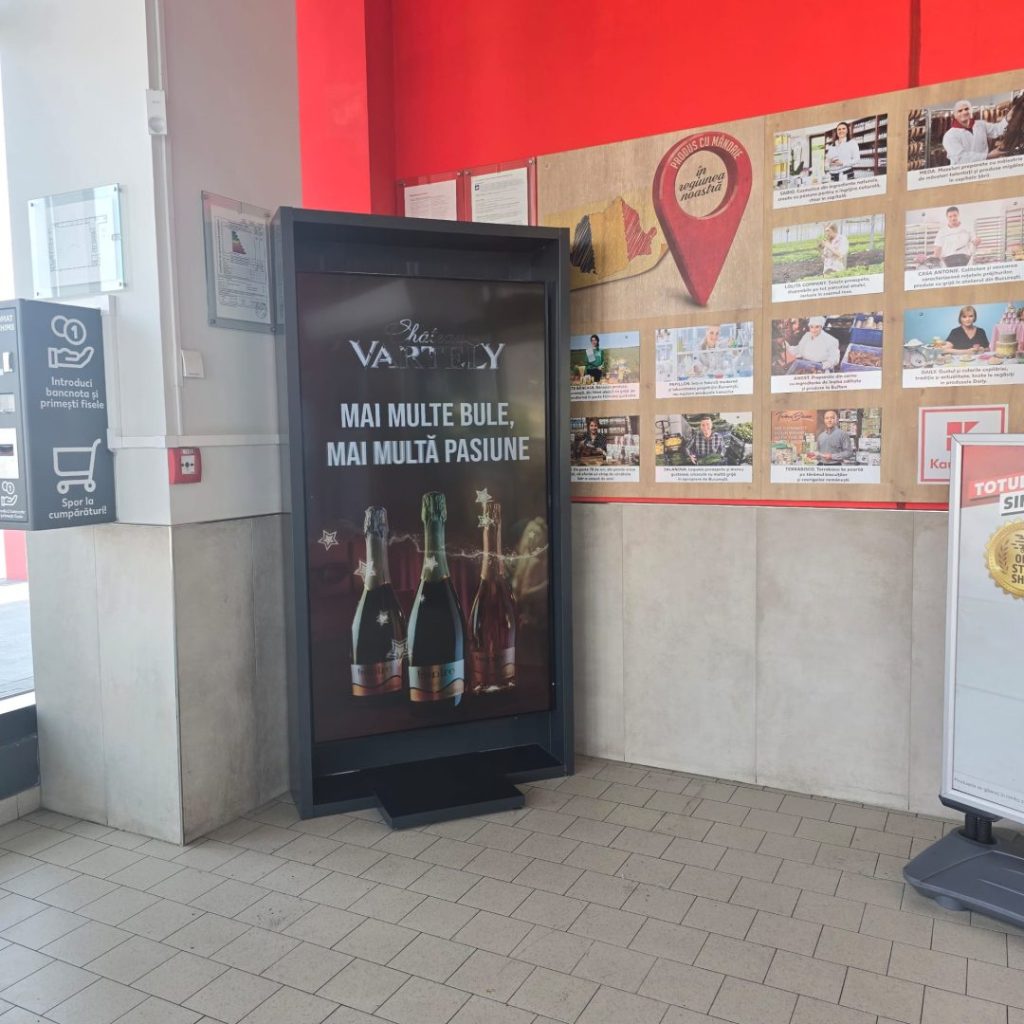 Reteaua-Digitala-Indoor-DOOH-KAUFLAND-Domnesti-8211-A1-8211-West-Park-4